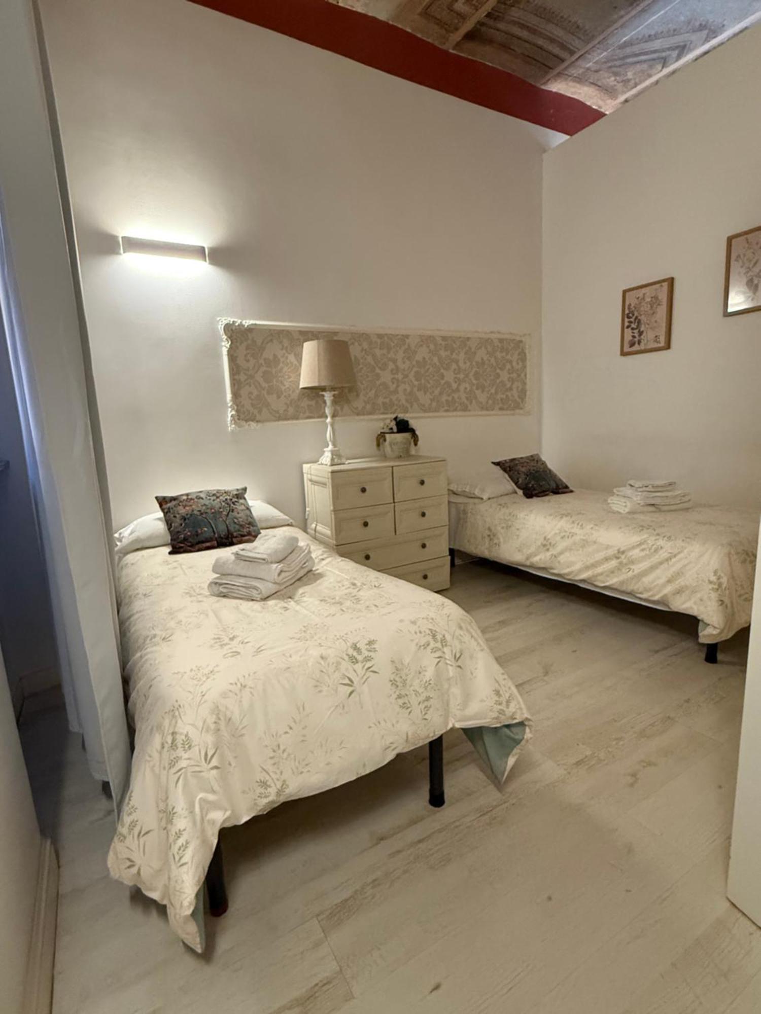 Walk To St Peter'S 2 Bedrooms 2 Bathrooms Apartment For Families And Groups — Photos 3